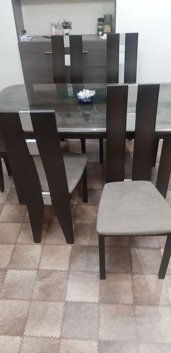 Стол со стульями б/у