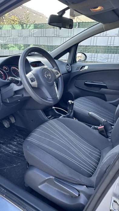 Opel Corsa D Hatchback