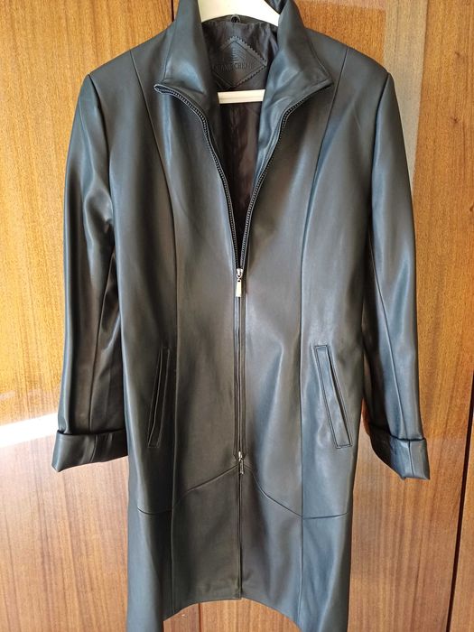 Дамско кожено яке