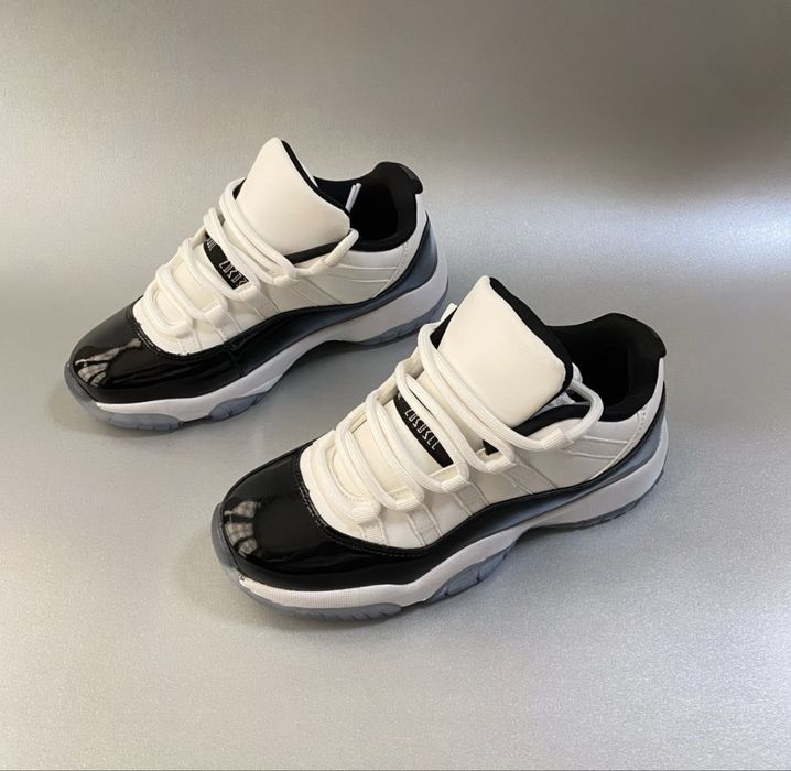 Air Jordan 11LOW