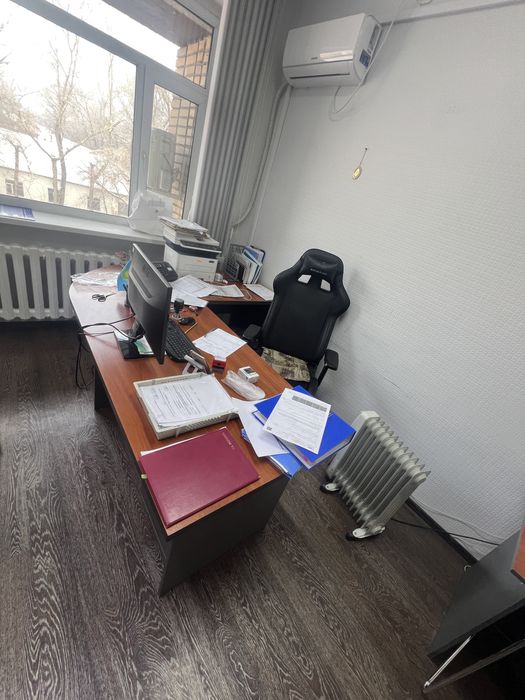 Продам офисную мебель