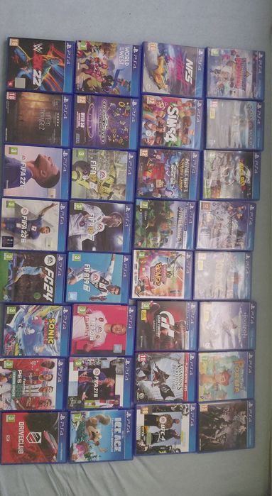 Playstation 4 slim 500GB + 33 Игри