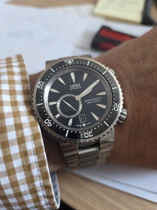 Oris Divers Titan Small Seconds Date
