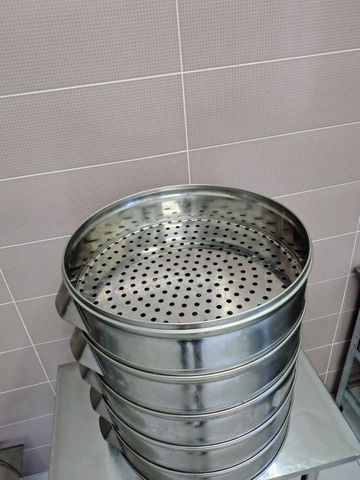 Большая мантоварка