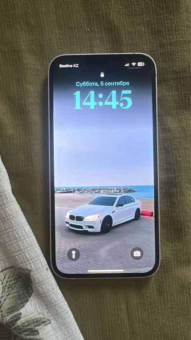 iPhone 13 256ГБ 73% АКБ