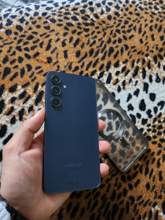 Vand /schimb samsung a55 5g impecabil!