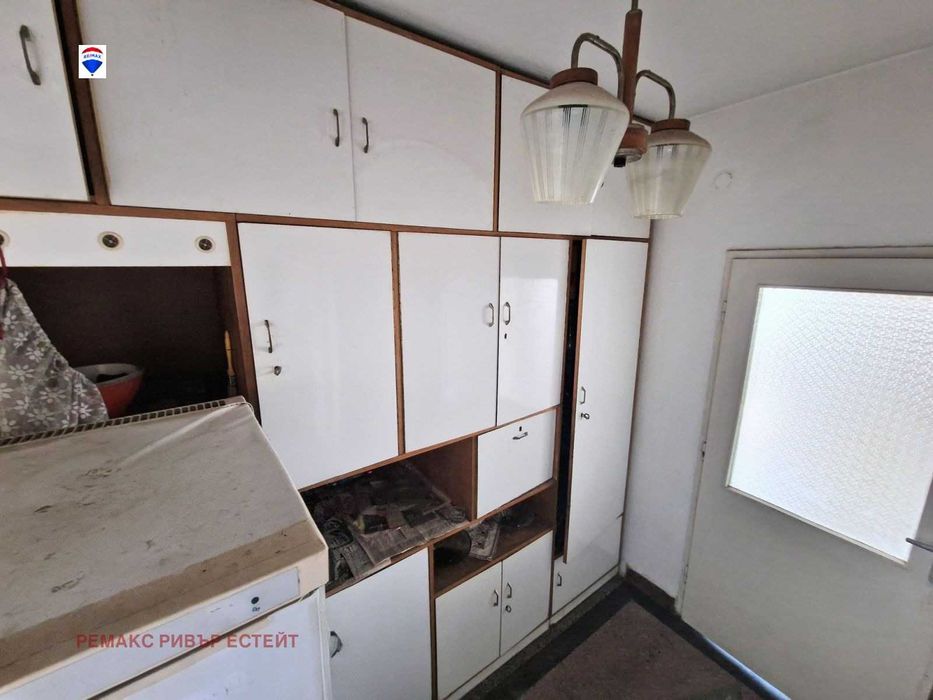 Продава се Многостаен апартамент в Разград, Варош - 144 кв.м за 820 €/кв.м - Снимка #4