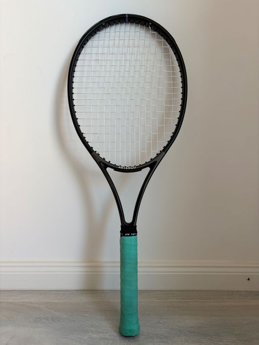 Artengo tennis racket