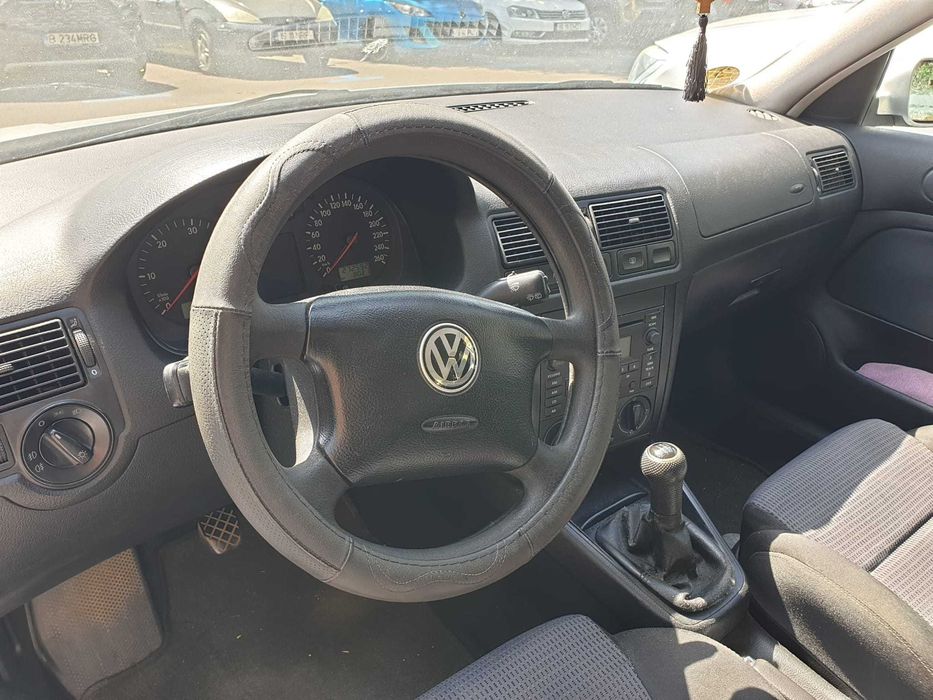 VOLKSWAGEN Golf 2001 — imagine 5