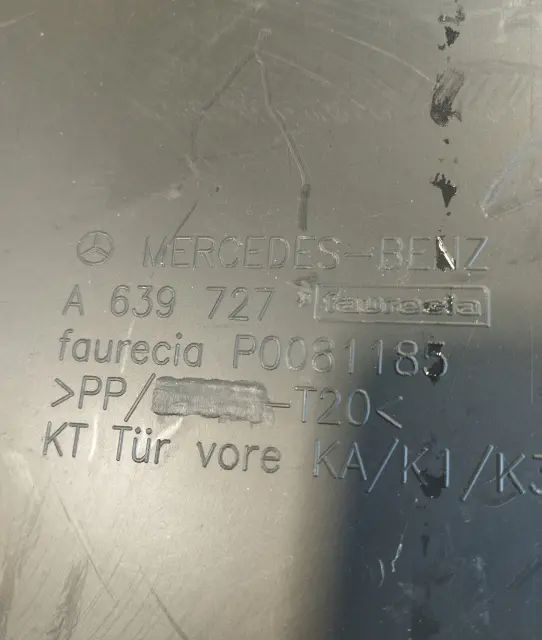 Fata / Tapiterie usa fata dreapta Mercedes-Benz Vito 2012