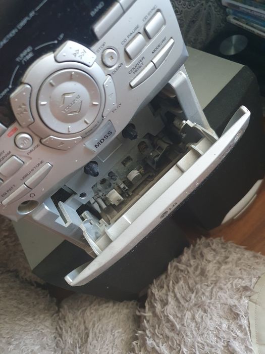 Музыкальный центр