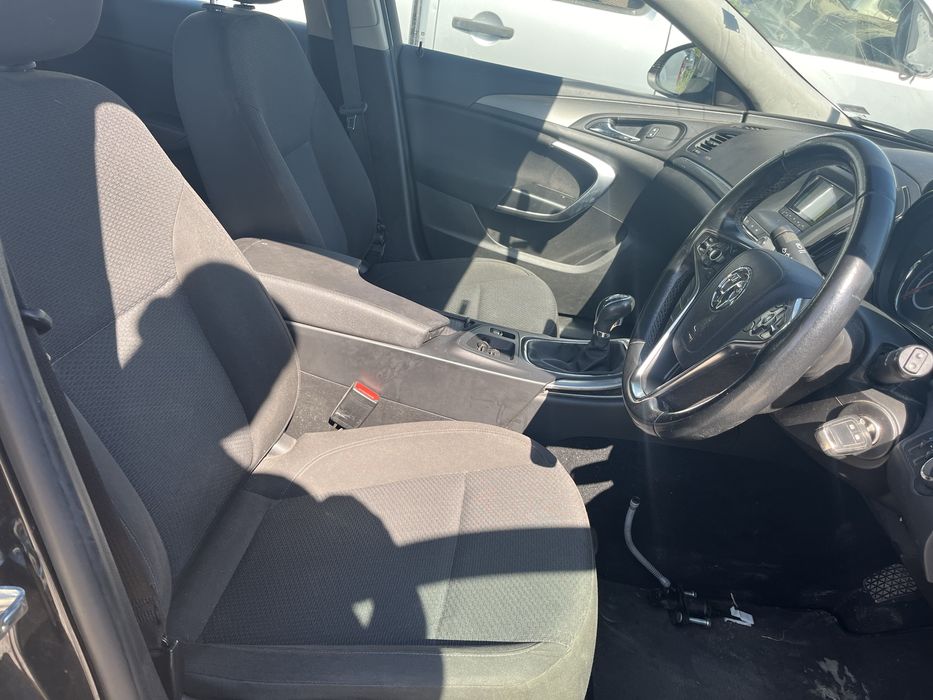 Opel Insignia 2000 дизел 2015г на части!