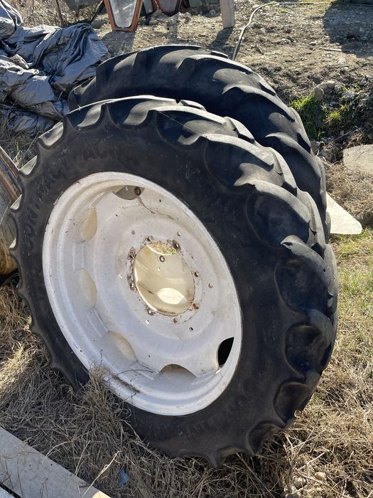 Roti complete 13,6/ R38 si Roti complete 12,4 R32