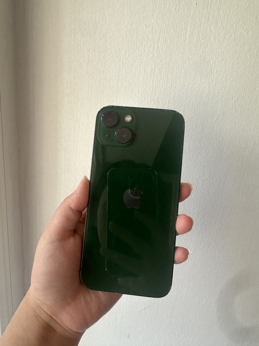 Айфон 13 128гб Apple