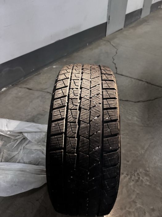 Зимний резина 235/55R18