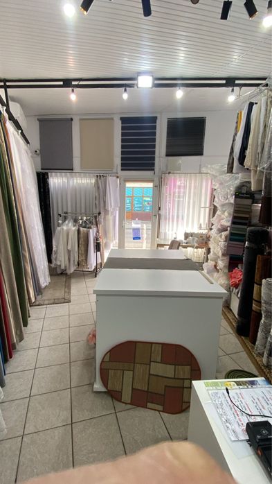 Vand spatiu comercial