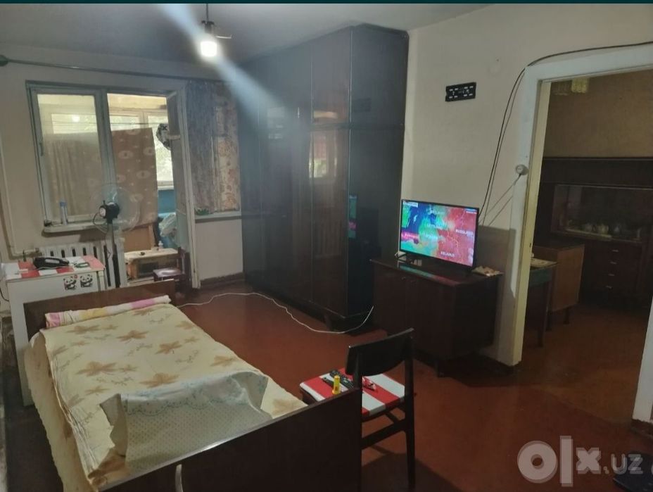 Квартира продаётся Чиланзар Г9А 2/2/4 балкон 2*6 ор. Фархадский