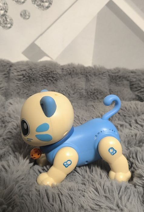 Робот- Кошка, интерактивная.