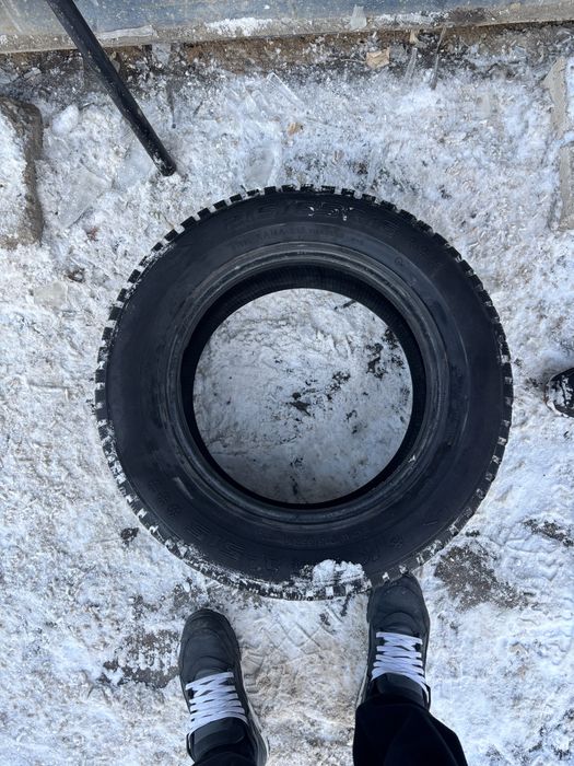 Продам резину 16