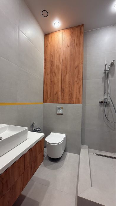 ЖК АКВАРЕЛЬ 2комнатная с ремонтом