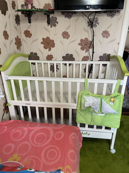 Detskiy kravat sotiladi