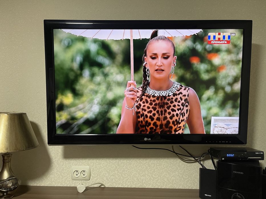 Телевизор LG 117 диагональ 46 дюймов