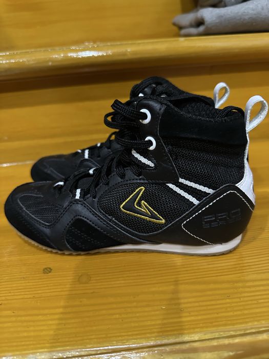 Кроссовки для бокса