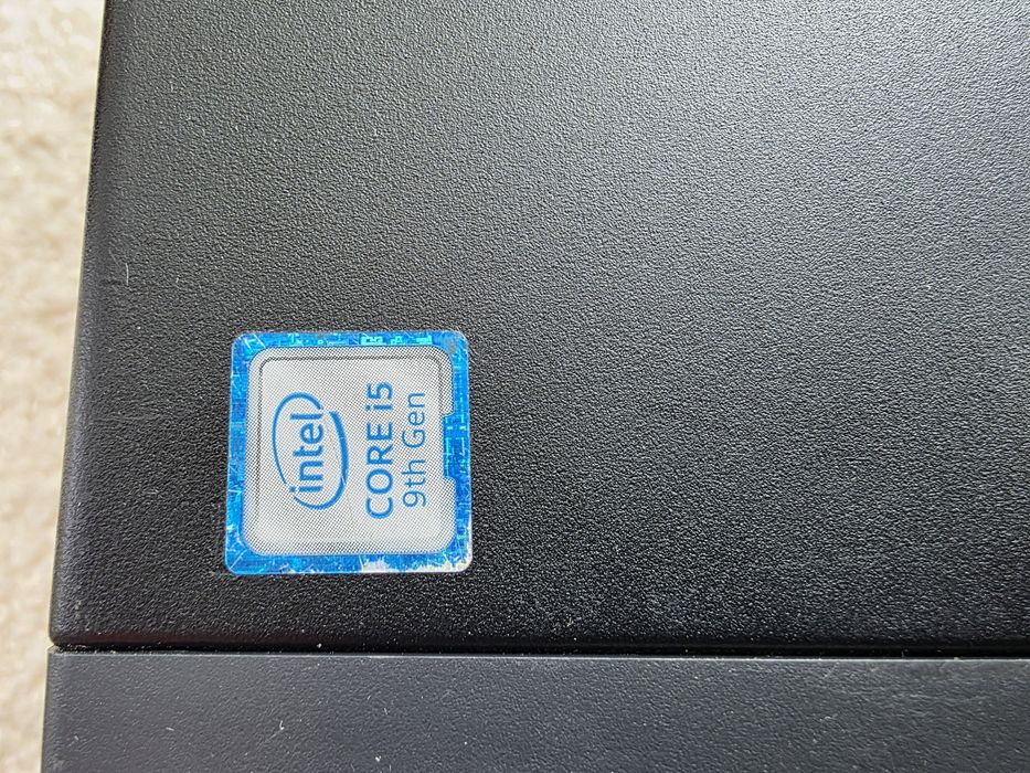 Mini PC-ul Lenovo Think Center M720q I5 9th gen.