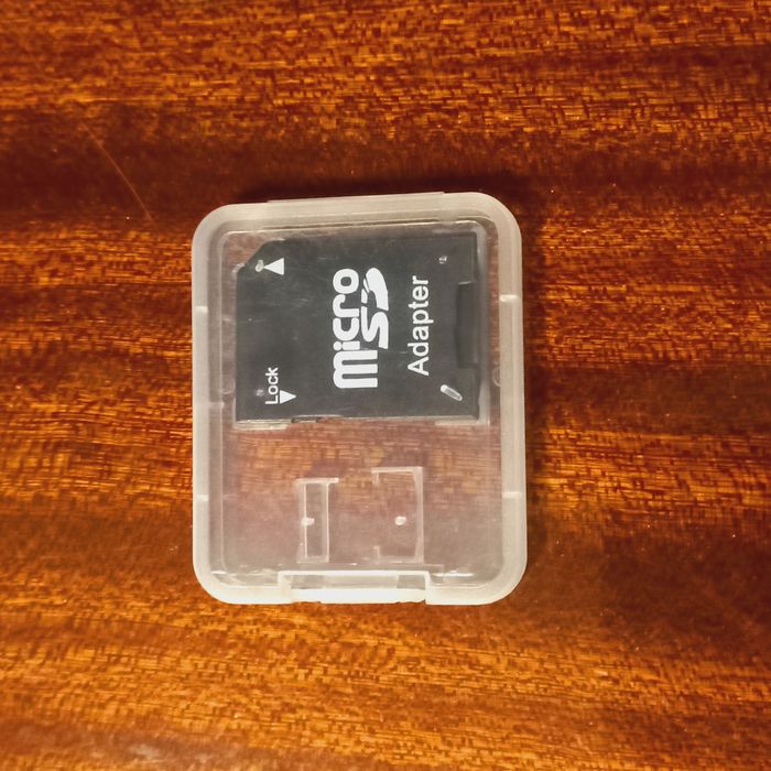 Адаптер для карт памяти.