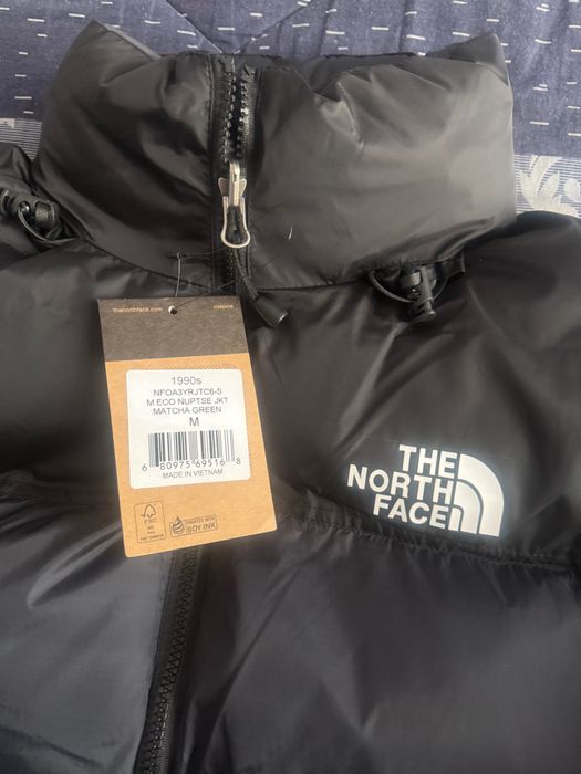Яке - The North Face