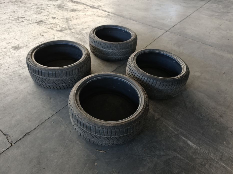255/35 19  зимни гуми Pirelli