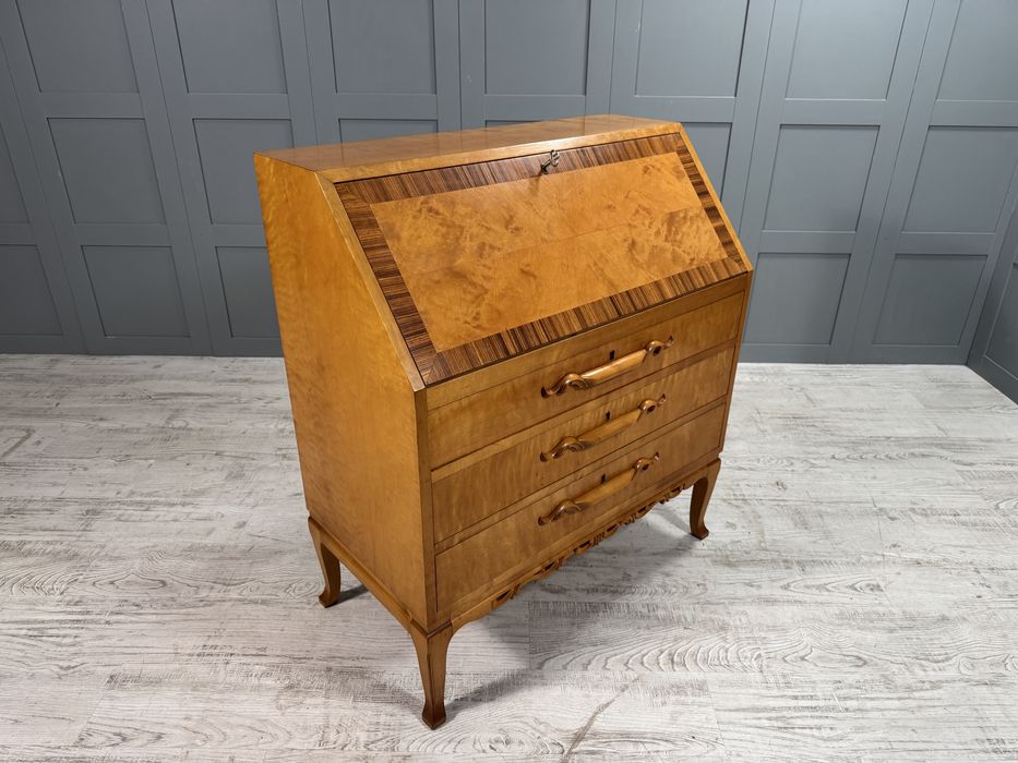 Писалище - секретар масив К076