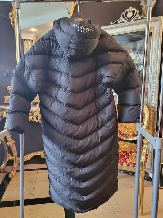 Спортно яке GIVENVNY