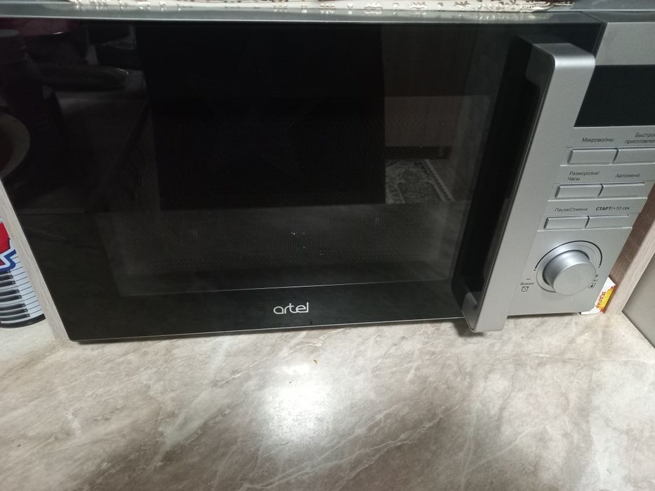 Продаётся микроволновка Артель  в хорошем состоянии