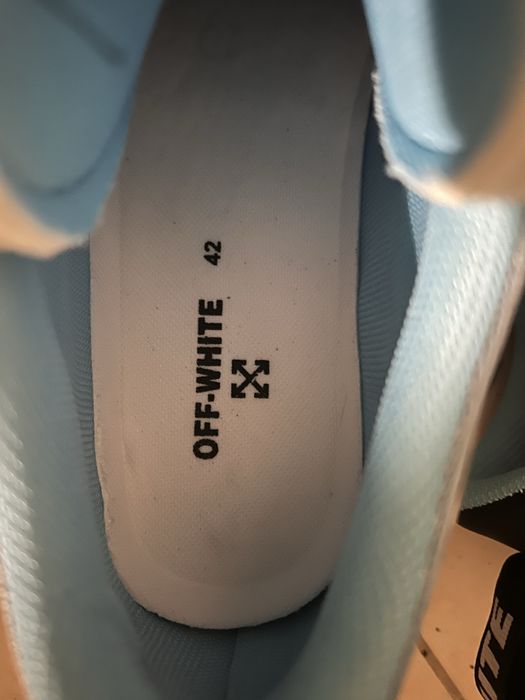 Off White Обувки