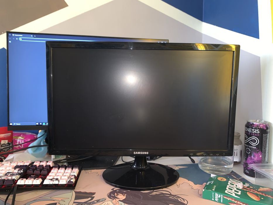 Монитор Samsung S22D300NY