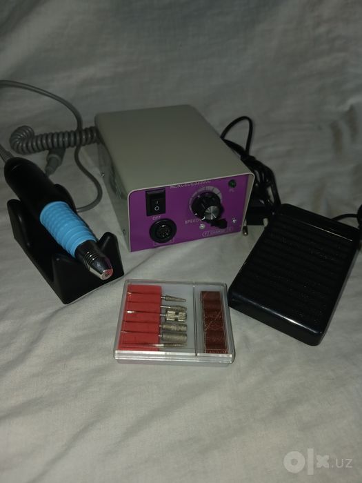 Professional manikyur pedikyur apparat