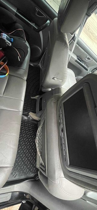 Гумени стелки тип леген за всички марки и модели автомобили