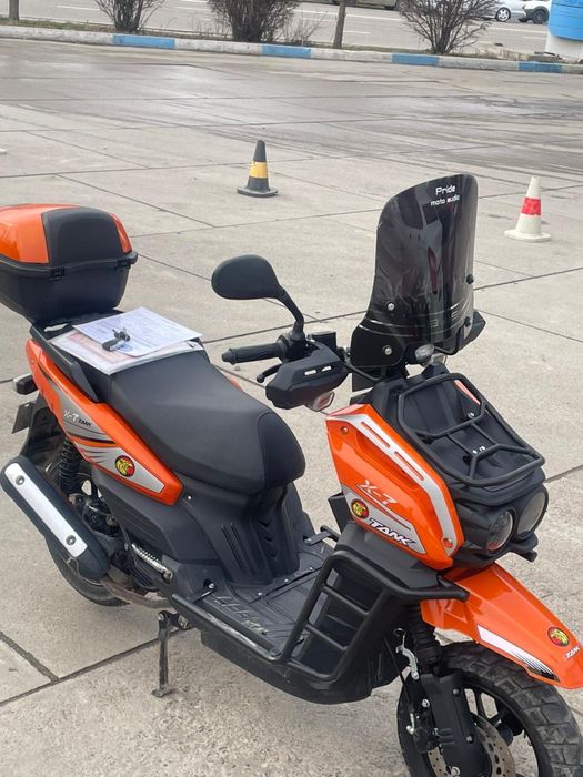 Скутер сатылады 150куб