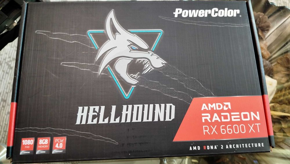 AMD Radeon RX 6600 XT PowerColor Hellhound 8GB – 155 €