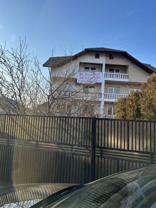 Casa Rm Valcea ( Central) de inchiriat