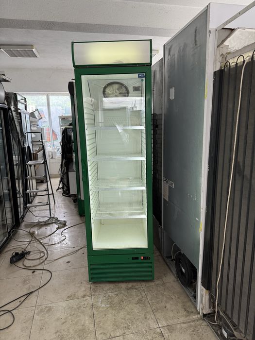 Хладилна витрина SFA COOL 60см/60см/200см 400 литра