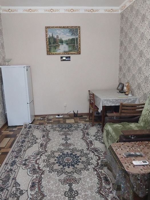 Продаётся однокомнатная квартира переделанная в двухкомнатнуюв