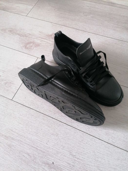 Мъжки обувки обувани само веднъж