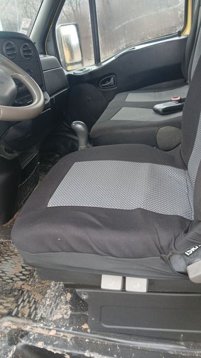 Vind iveco basculabil totul nou  basculabil pe 3 părți accept variante