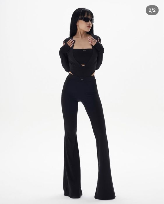 Костюм размер s, одевала пару раз