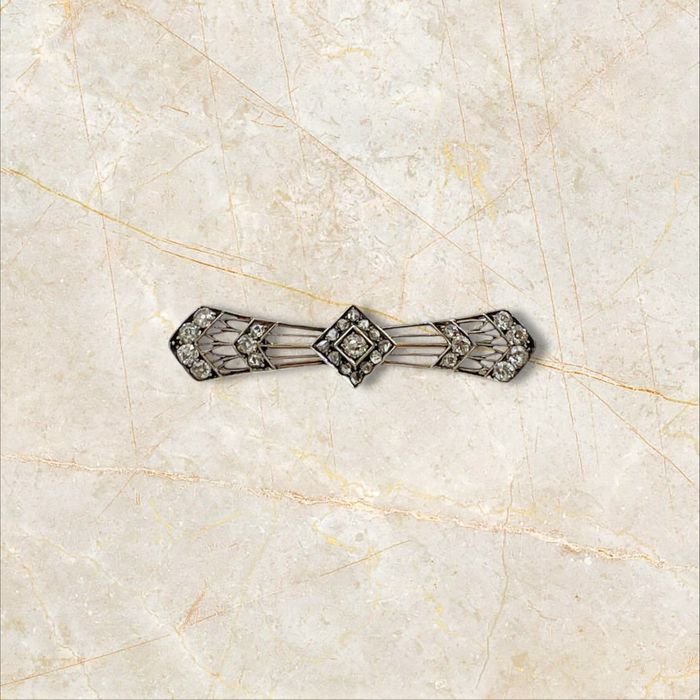 Антикварна брошка Арт Деко – 1.73 ct диаманти 14к злато и сребро