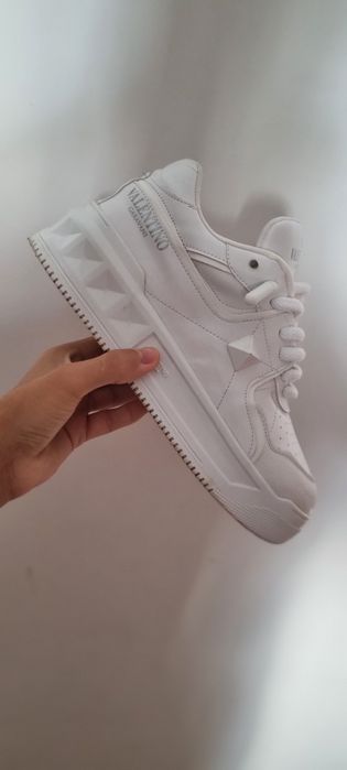 Vand valentino garavani