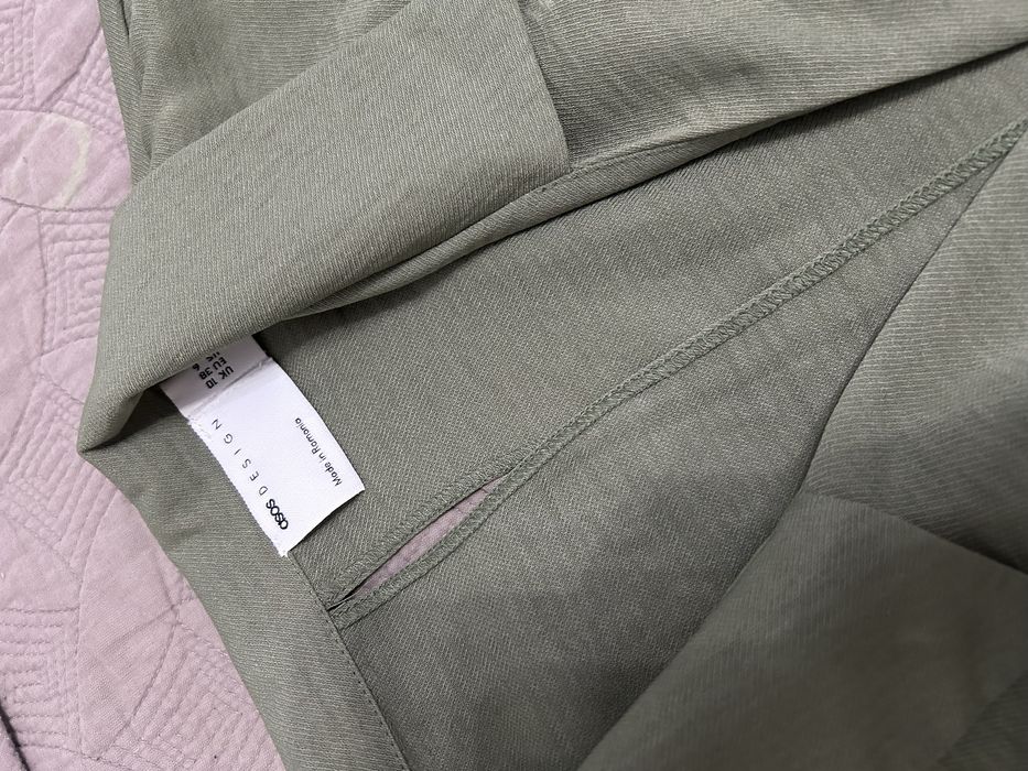 Платье цвета хаки, Asos британский бренд