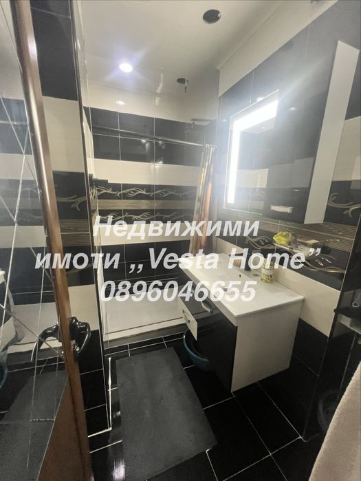 Продава се Тристаен апартамент в Казанлък - 90 кв.м за 737 €/кв.м - Снимка #2